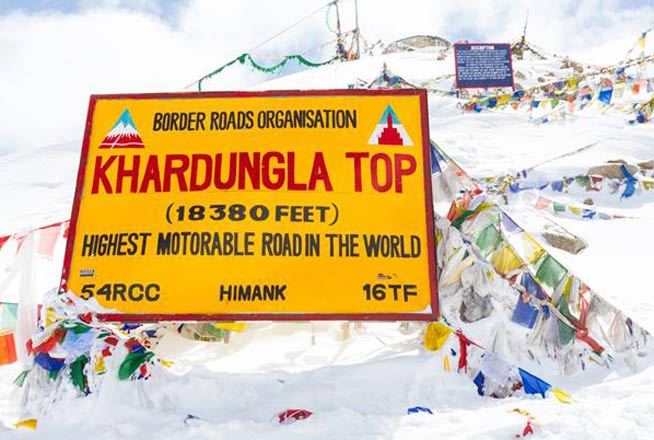 Khardung La Pass Photo Khardung La Pass